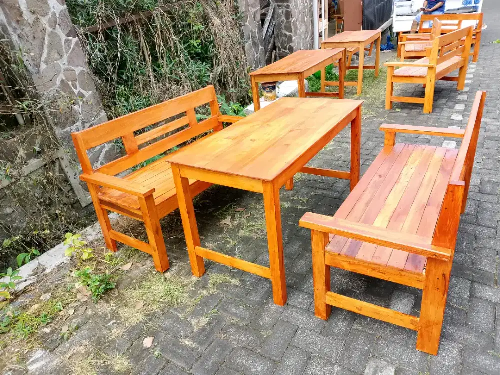 Set Kursi Lincak/Kursi Warkop/Kursi Teras 2kursi & 1meja