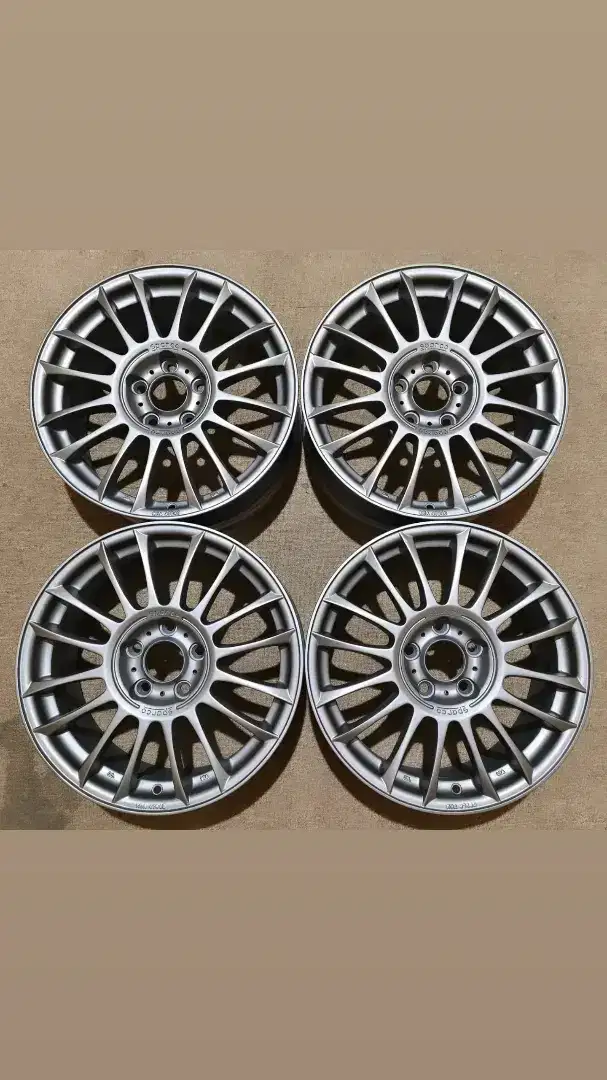 Velg Oz Pista R17 Original PCD 5×114.3