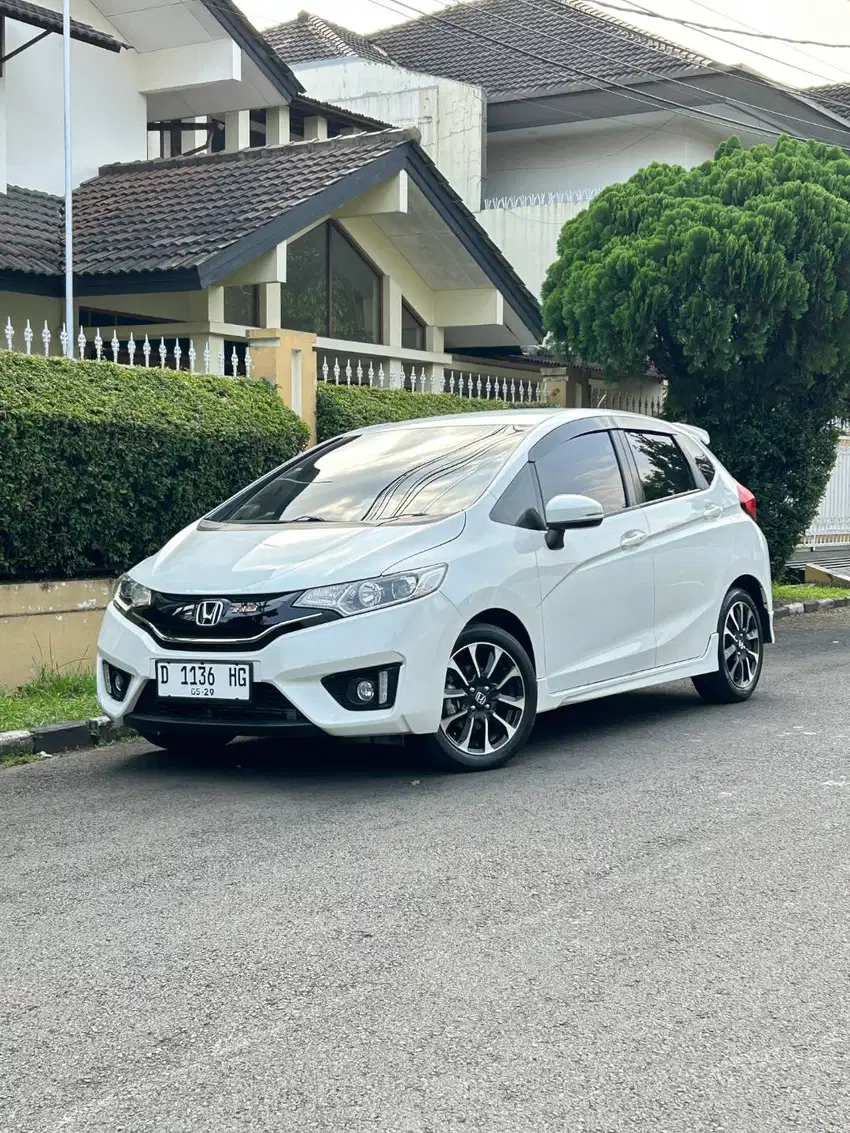 Jazz RS matic 2017 (km 50rb)