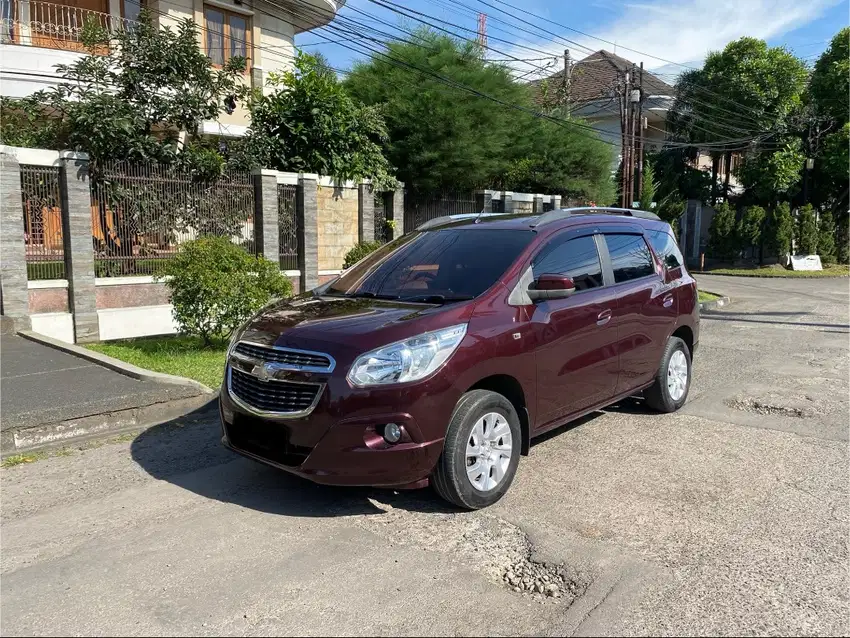 Dp12jt - Spin LTZ 1.3 manual diesel 2015 Maroon