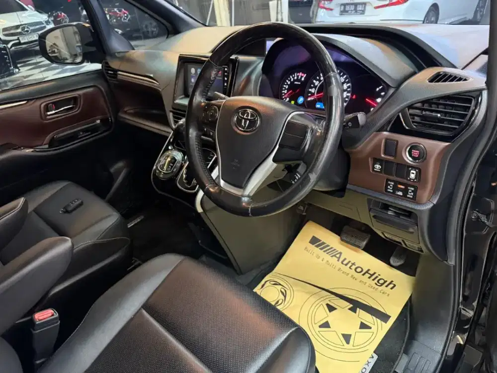DP10% [Km51.000] Voxy 2020 Black Reg 2021 #AUTOHIGH