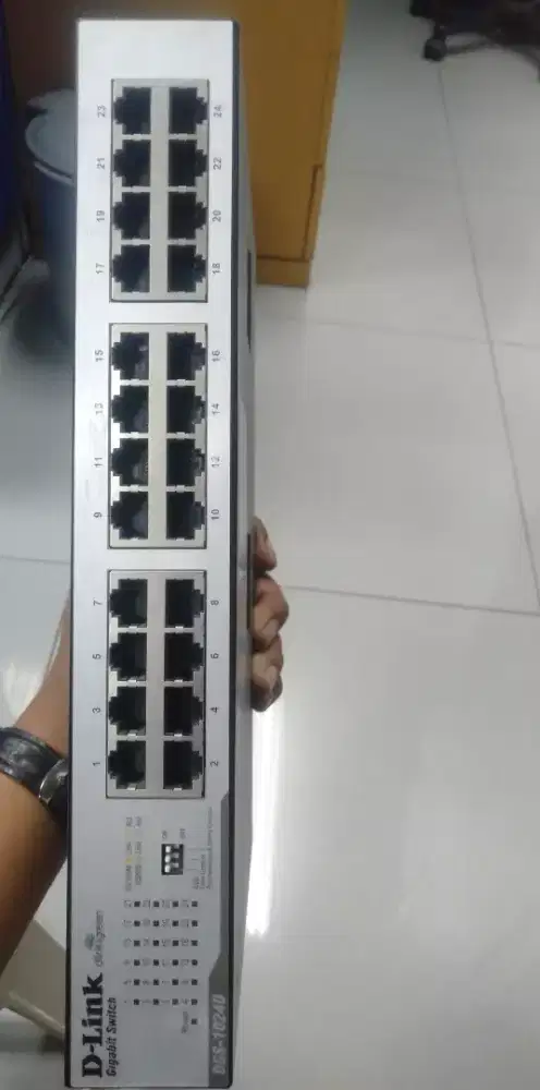 D-Link gigabit DGS-1024D 24 PORT