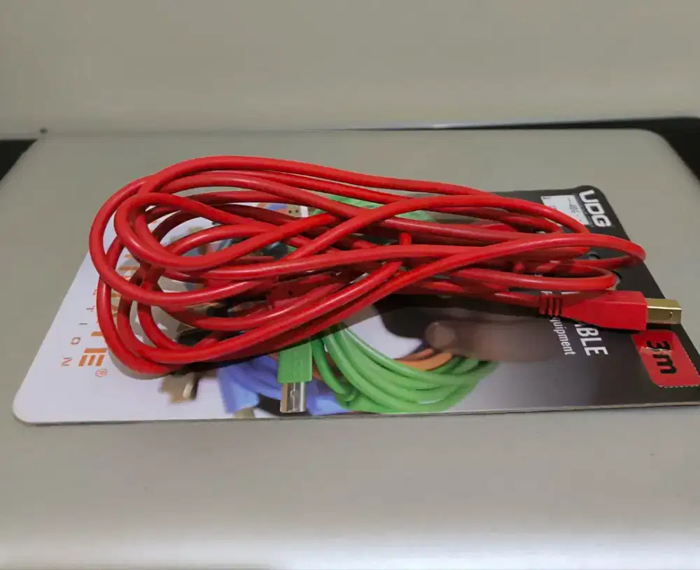 USB Cable Fire Wire 3 Meter/ Kabel USB UDG.