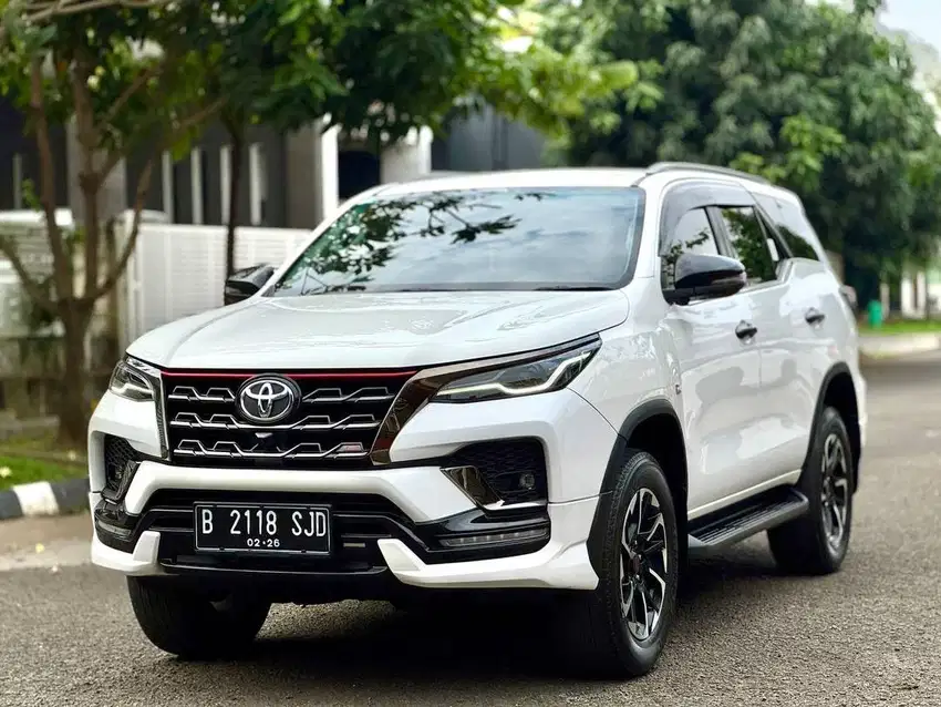 FORTUNER 2.7 SRZ TRD 4x2 AT 2021 PUTIH KM 32rb