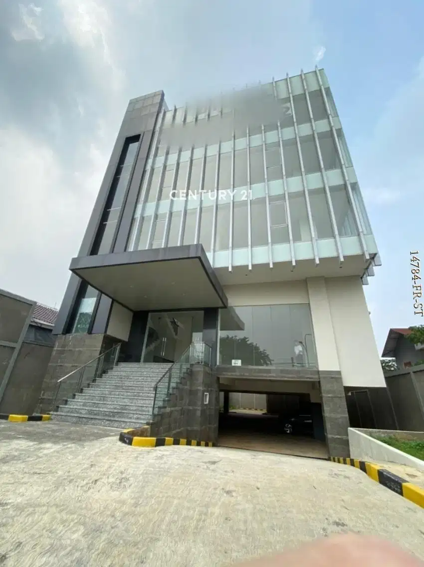 Dijual Gedung 5 Lantai Di Matraman Jakarta Timur