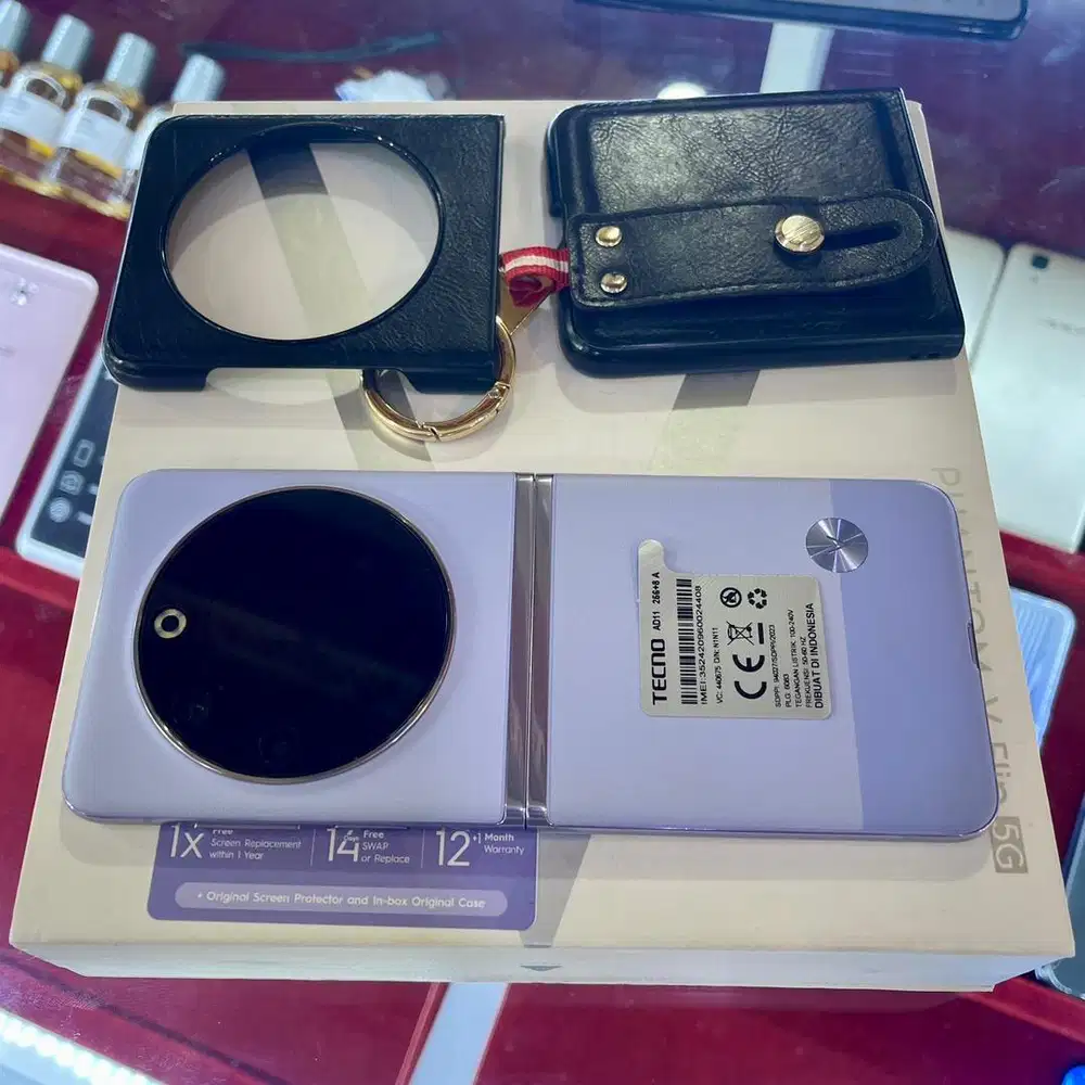 Tecno phantom v flip 8 / 256 resmi full ori garansi