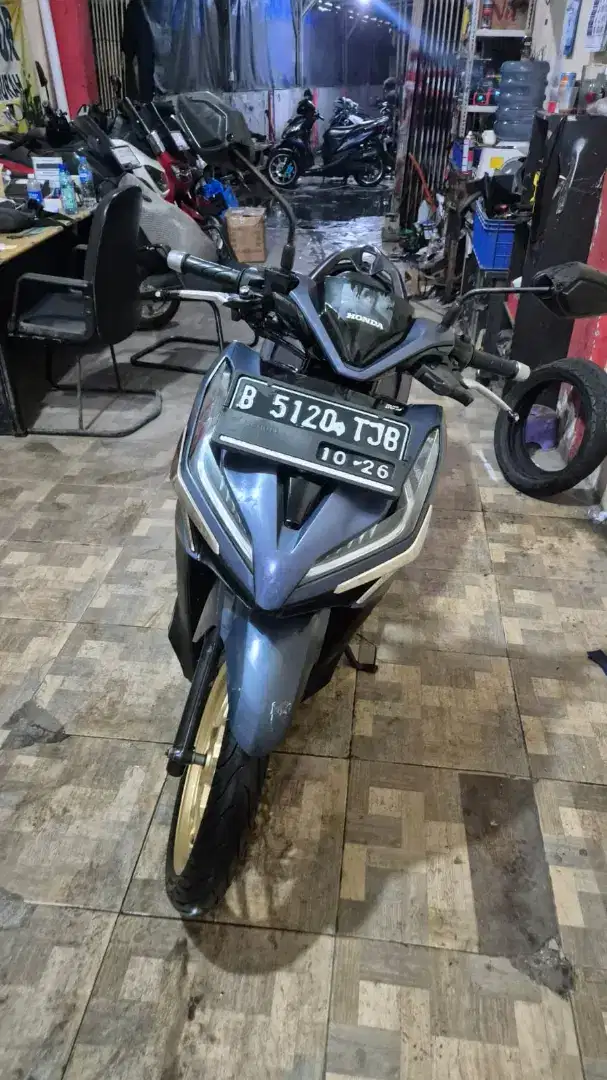 Vario 125 new ISS 2021. Km 40.000an