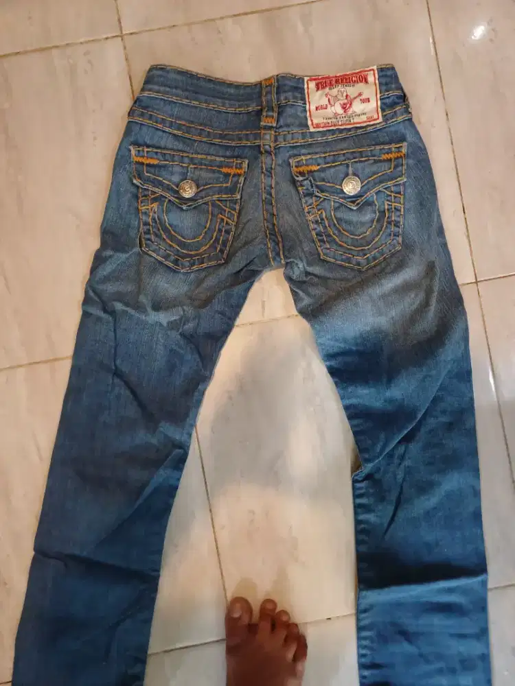 True Religion Jeans Wanita