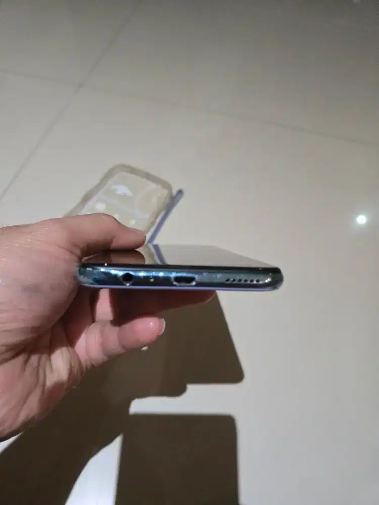 Vivo S1 4/128 GB Ex Resmi Vivo Indonesia 2nd - Unit only