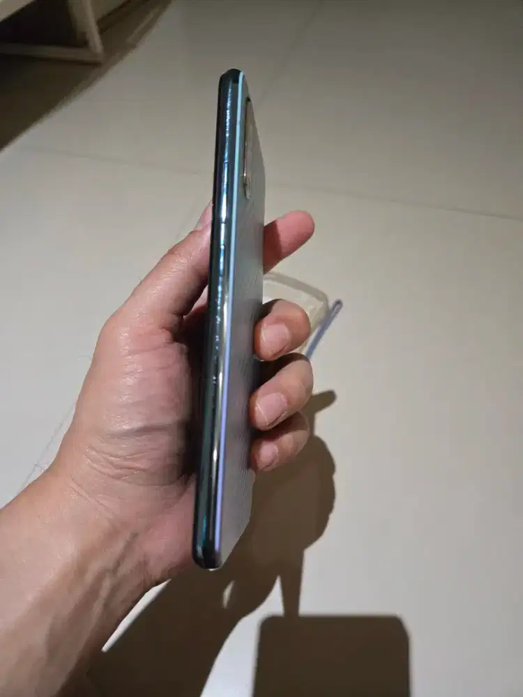 Vivo S1 4/128 GB Ex Resmi Vivo Indonesia 2nd - Unit only