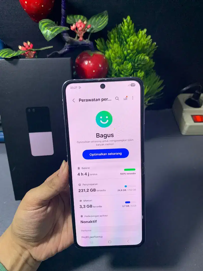 SAMSUNG Z FLIP 5  RAM 8/256GB ORIGINAL SEIN NORMAL 

TAMPILAN MEWAH SA