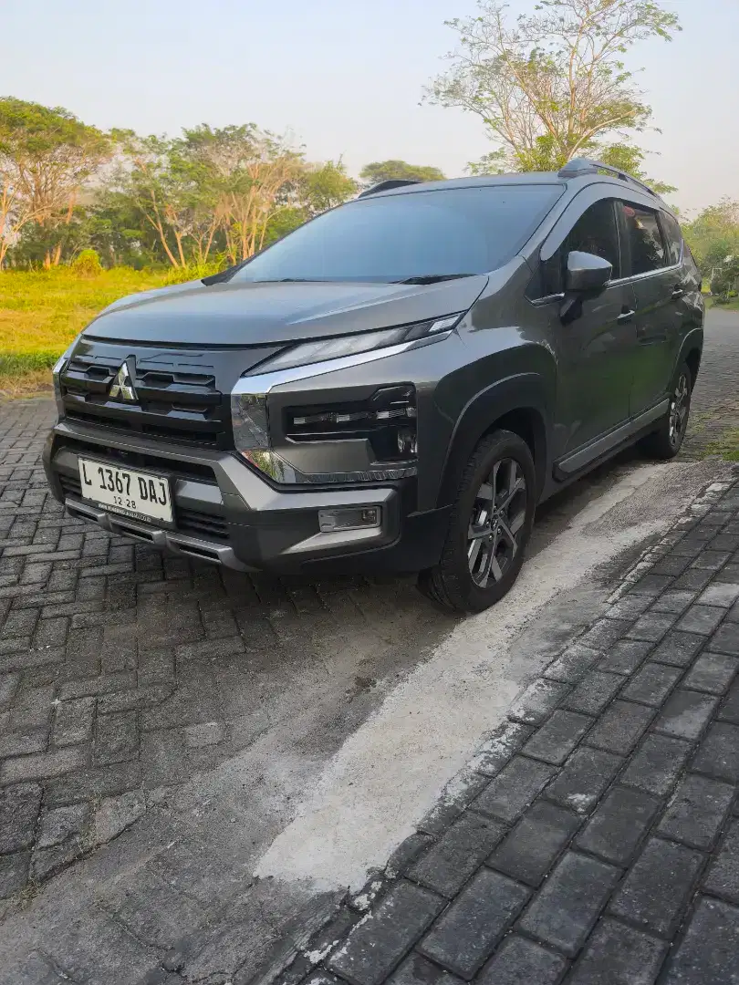 Mitsubishi Xpander Cross AT