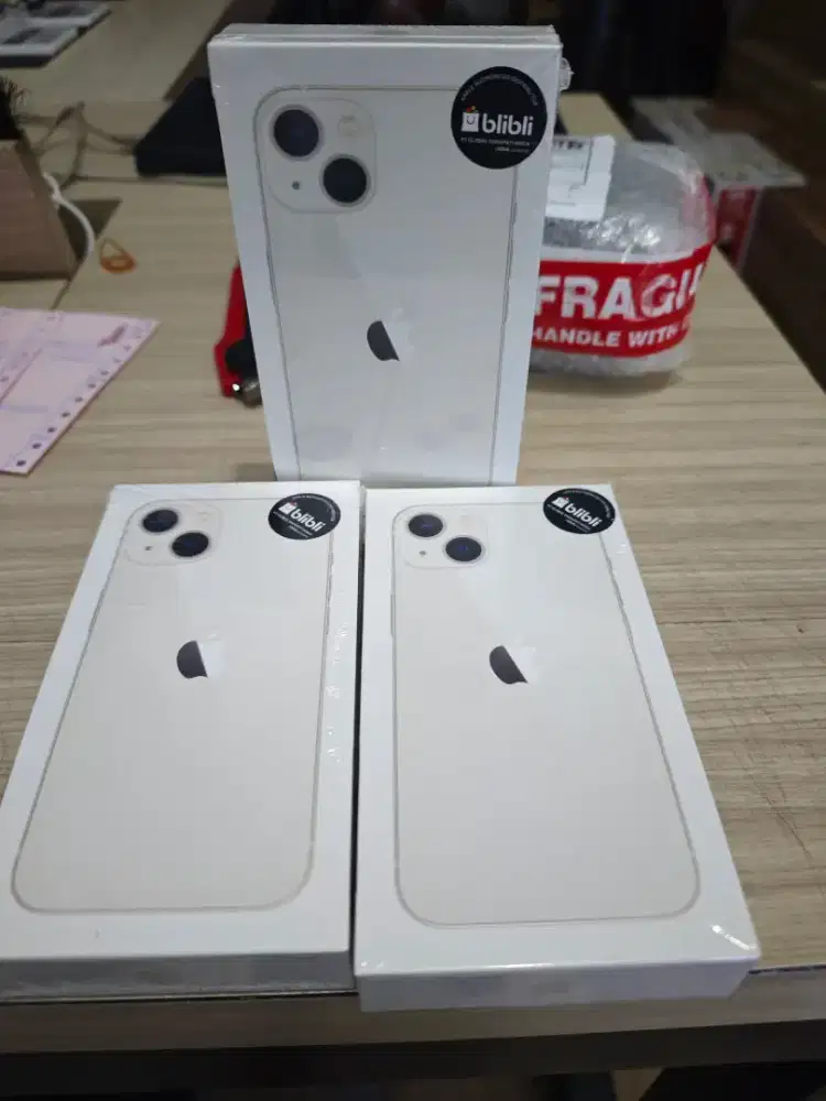 IPHONE 13 128GB IBOX RESMI BISA KREDIT TANPA DP