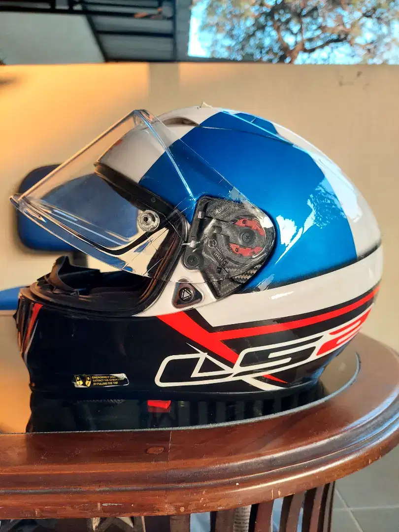 Helm full face LS2 ARROW R EVO Istimewa COD Cibubur