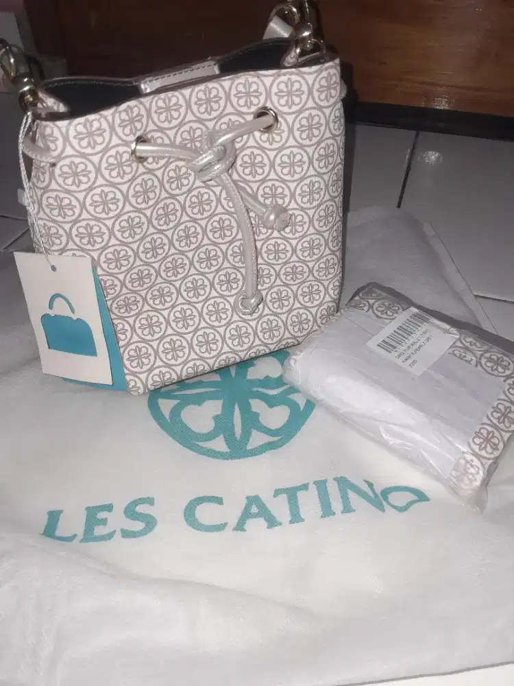 Tas wanita les catino