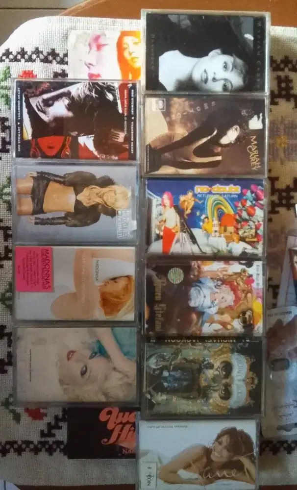 Variasi Kaset tahun 2000an