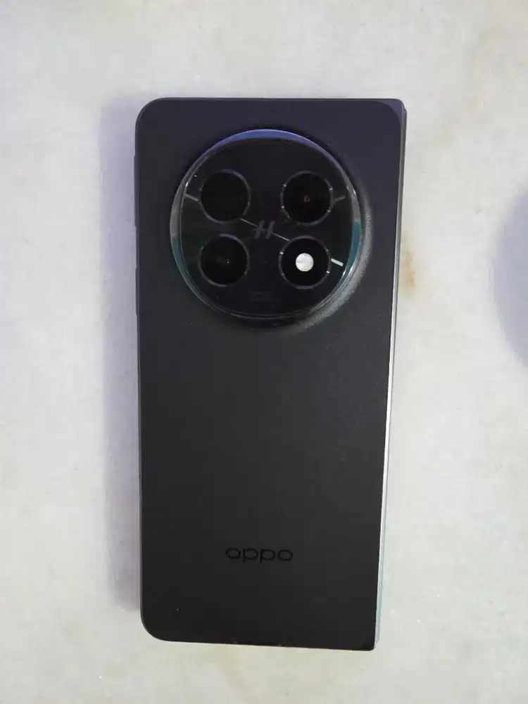 Oppo n5 512gb hitam