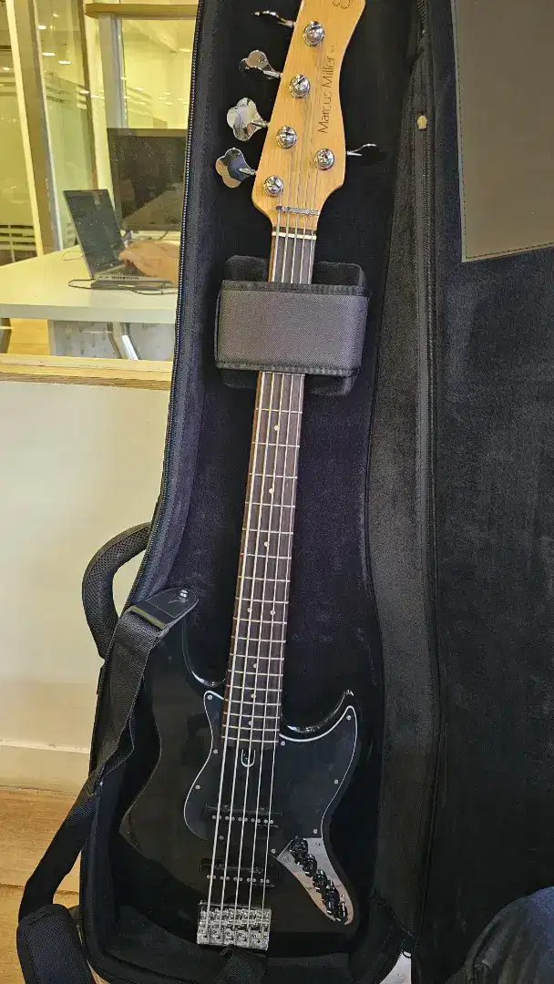 Gitar Bass Sire Marcus Miller V3 2nd Generation Active - 5 String