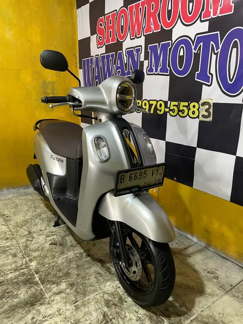 YAMAHA FAZZIO LUX TAHUN 2023