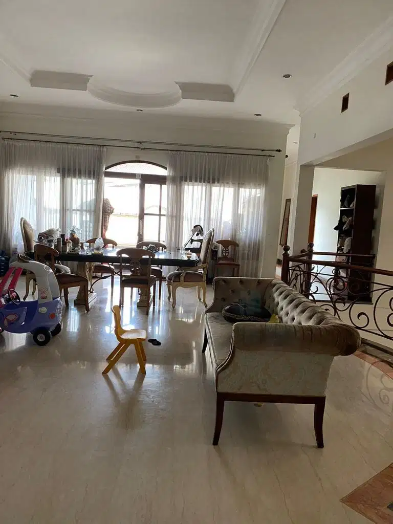Rumah Lux di Pasteur Bandung, Sangat Mewah Siap Huni