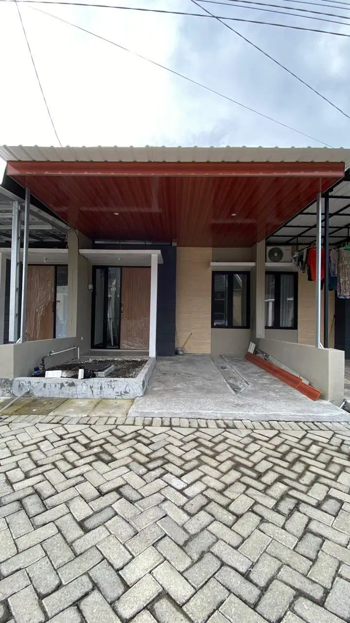 Rumah Baru 1 Lantai Di Alana Wisma Indah Surabaya