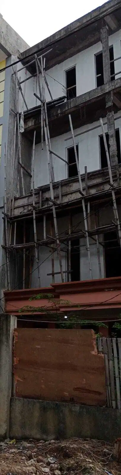 Ruko 4 Lantai di Jalan Raya Cakung Jakarta Timur