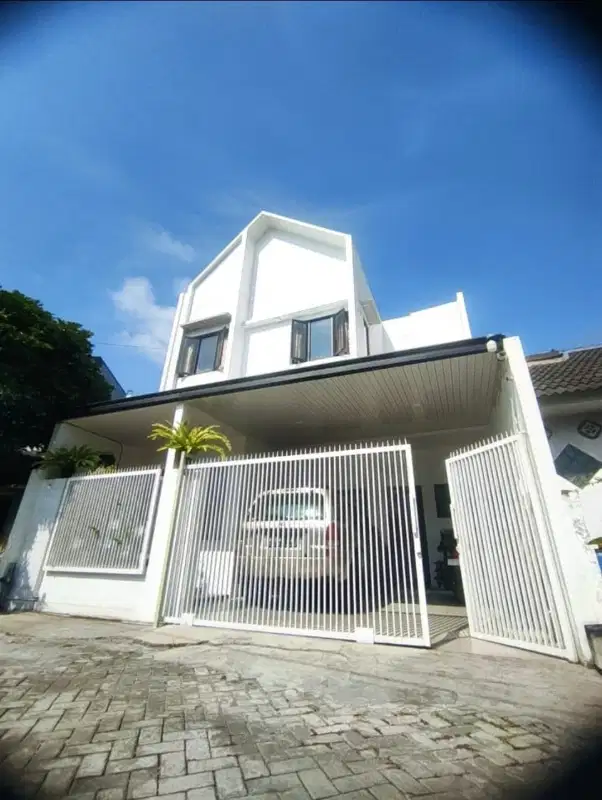 rumah cantik murah 2 lt ikan tombro suhat dekat kampus UB dan UNMUH