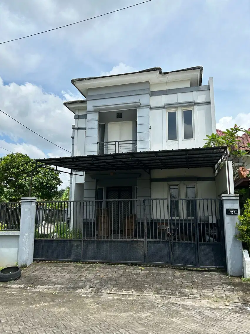 rumah  di cluster Golden Sanur, Greenwood, Semarang