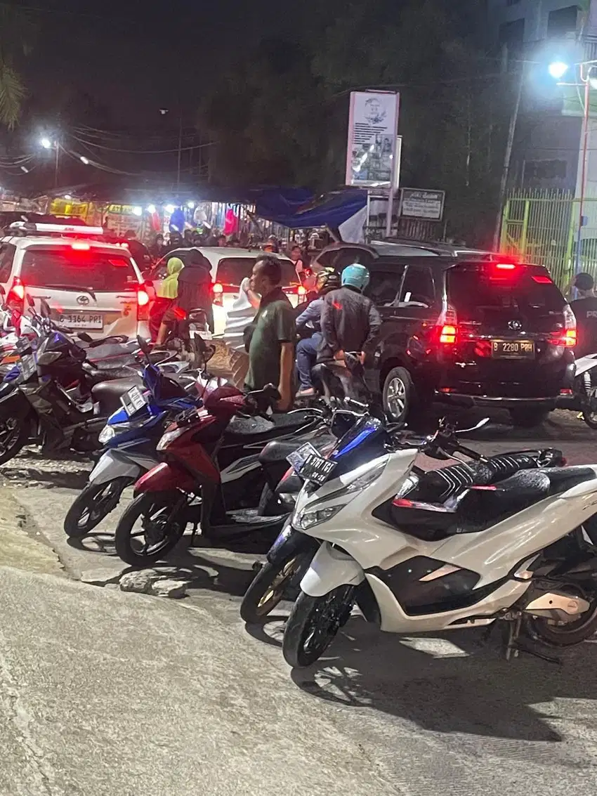 Jual cepat ruko gandeng di Jalan Raya Pondok Ungu Permai