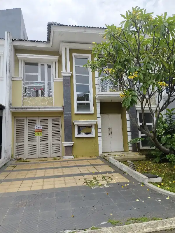 DISEWAKAN RUMAH LEBAR 9 GADING SERPONG TANGERANG