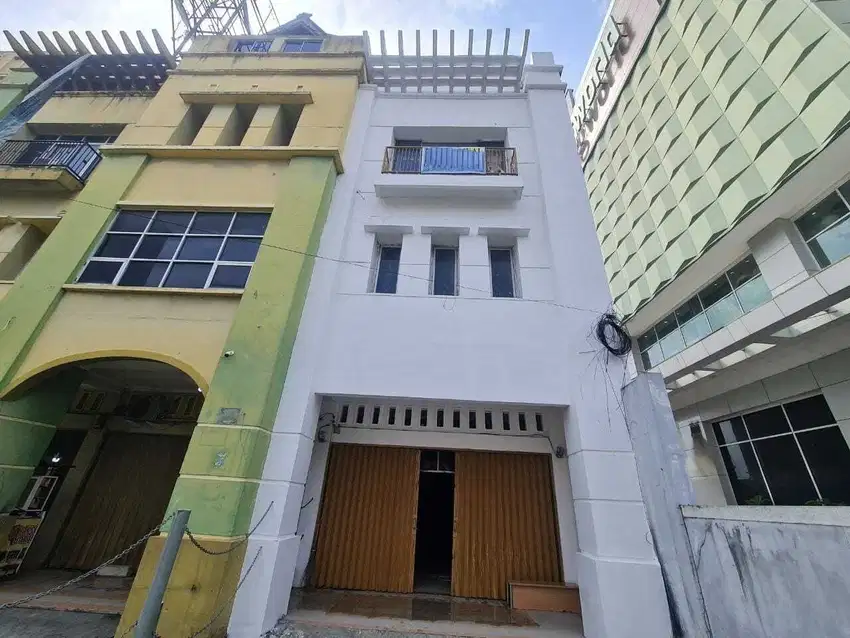 DIJUAL RUKO 3LT SIAP PAKAI, TEPI JALAN BESAR JL. TUANKU TAMBUSAI