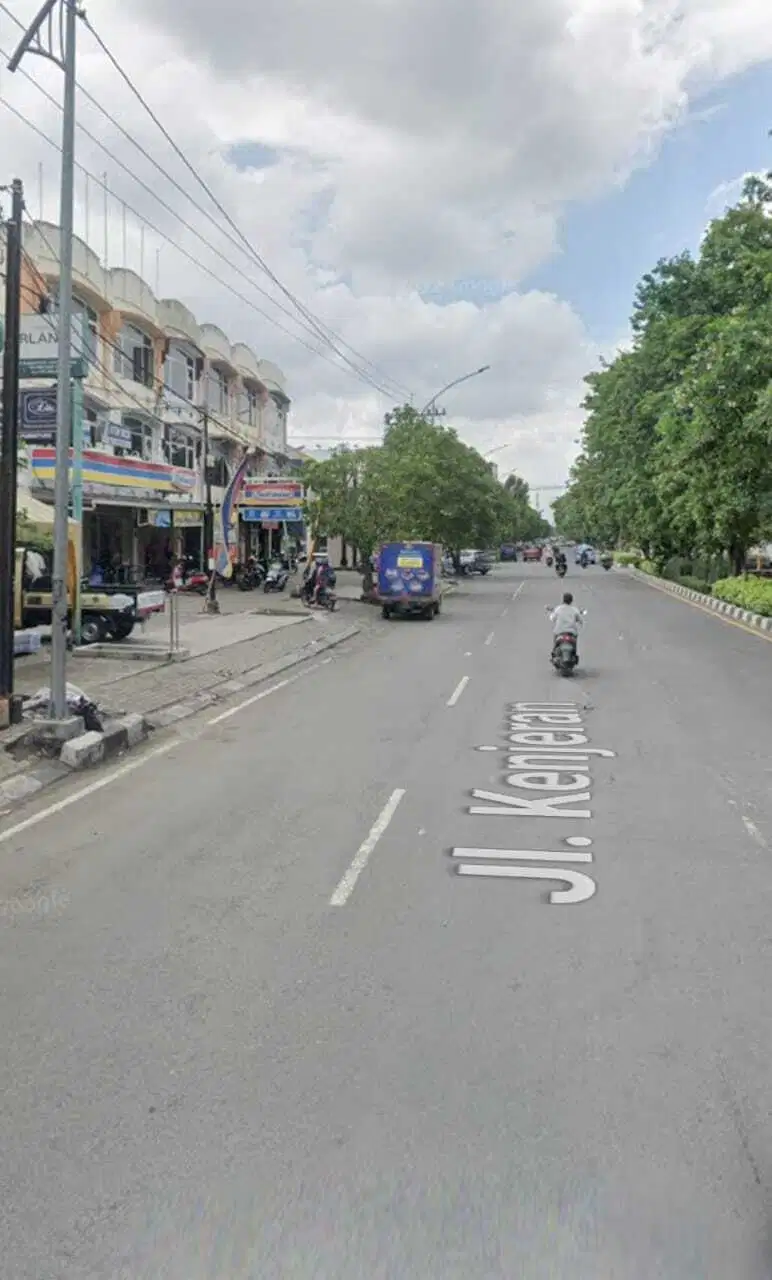 Ruko 3 Lantai Sangat Langka di Nol Raya Kenjeran Surabaya Timur
