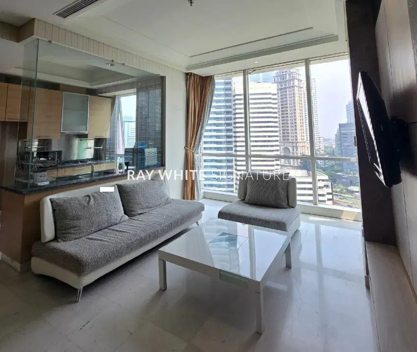 Dijual Apartement 3bdr Lantai tinggi di The Peak at Sudirman
