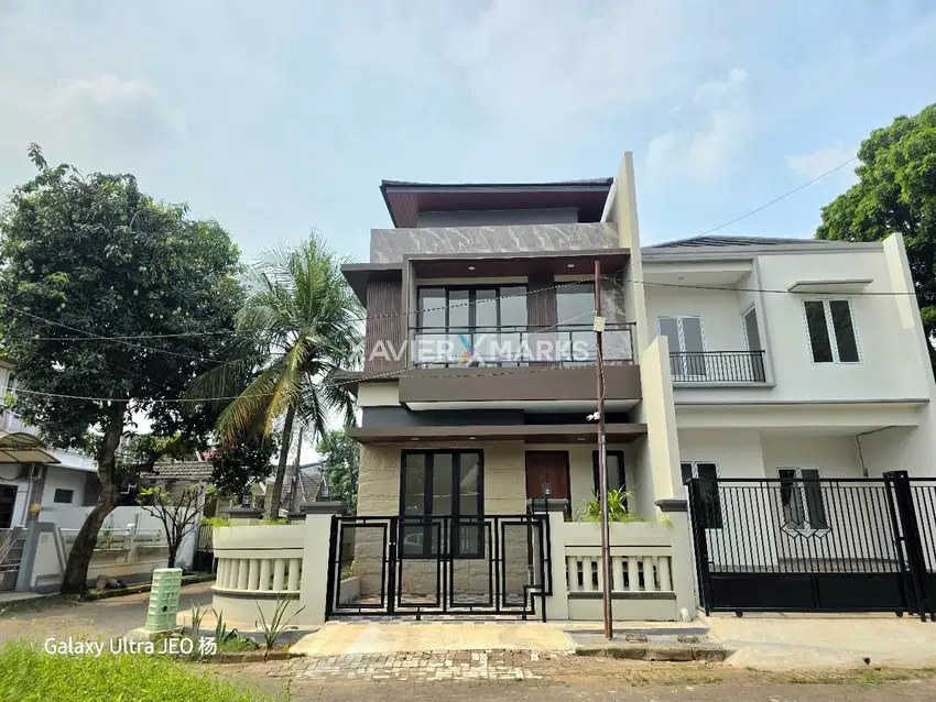 Jual rumah baru hoek di villa melati mas