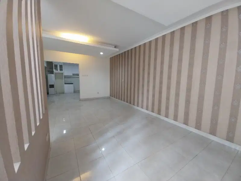 DIJUAL RUMAH DI CLUSTER BARU KOTA WISATA, DEKAT MAL