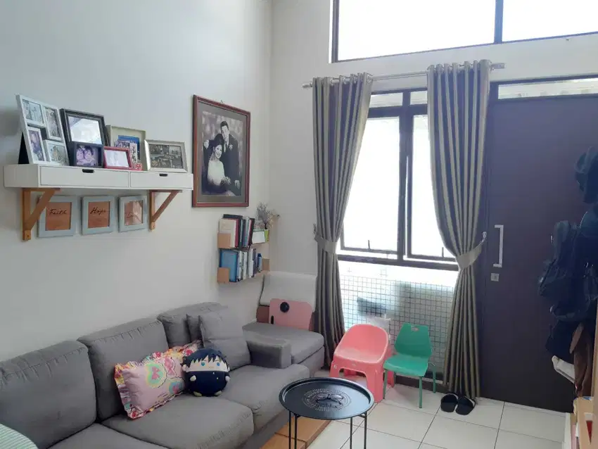 Dijual Rumah Minimalis 1 Lantai di Kota Baru Parahyangan view danau