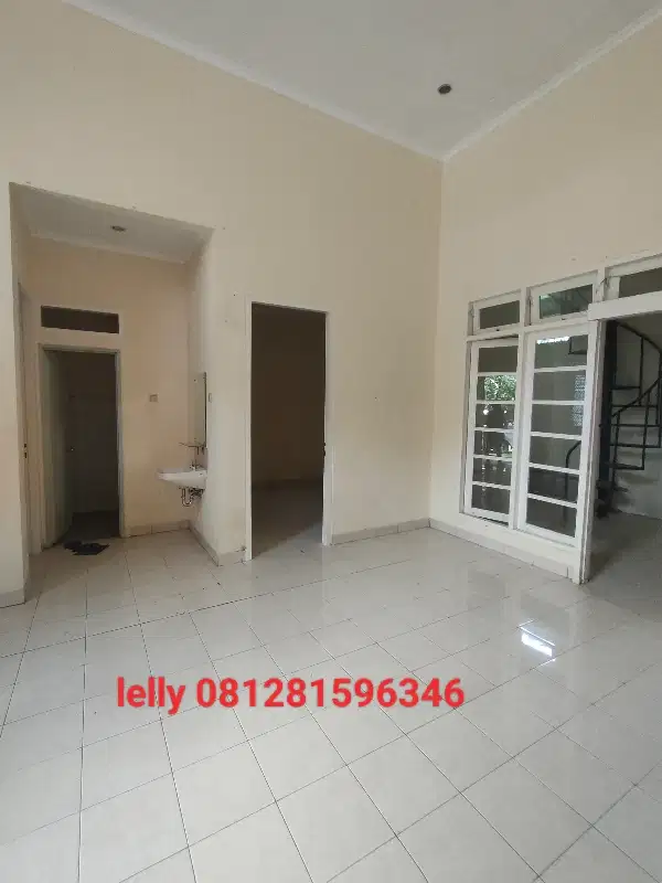 Dijual Cepat Rumah lt 105 Dekat Masjid Kota Wisata