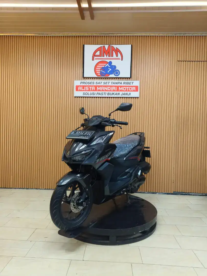 Honda Vario 160 CBS 2022 Dp 500 Cash Kredit