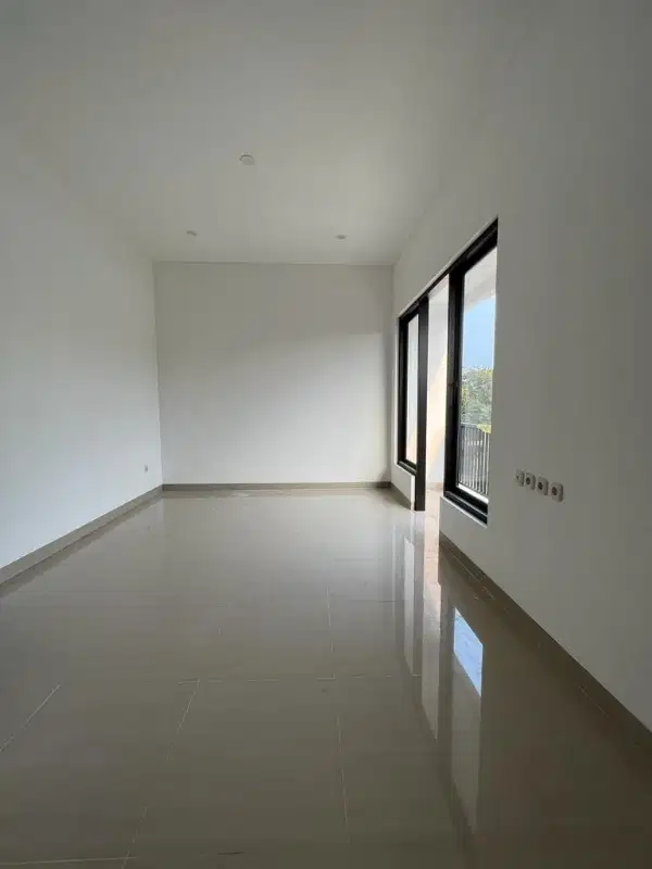 Dijual rumah baru di Kalibata jakarta selatan