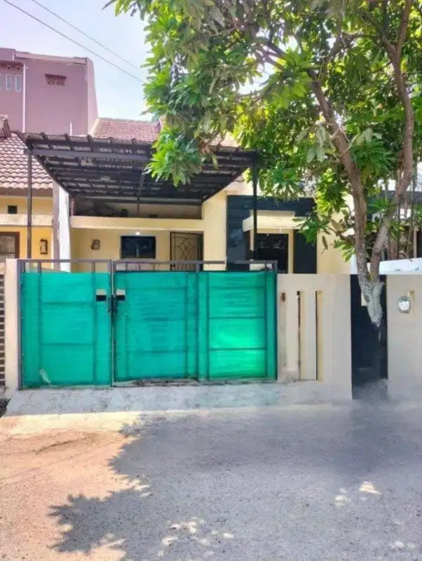 Rumah Strategis Siap Huni