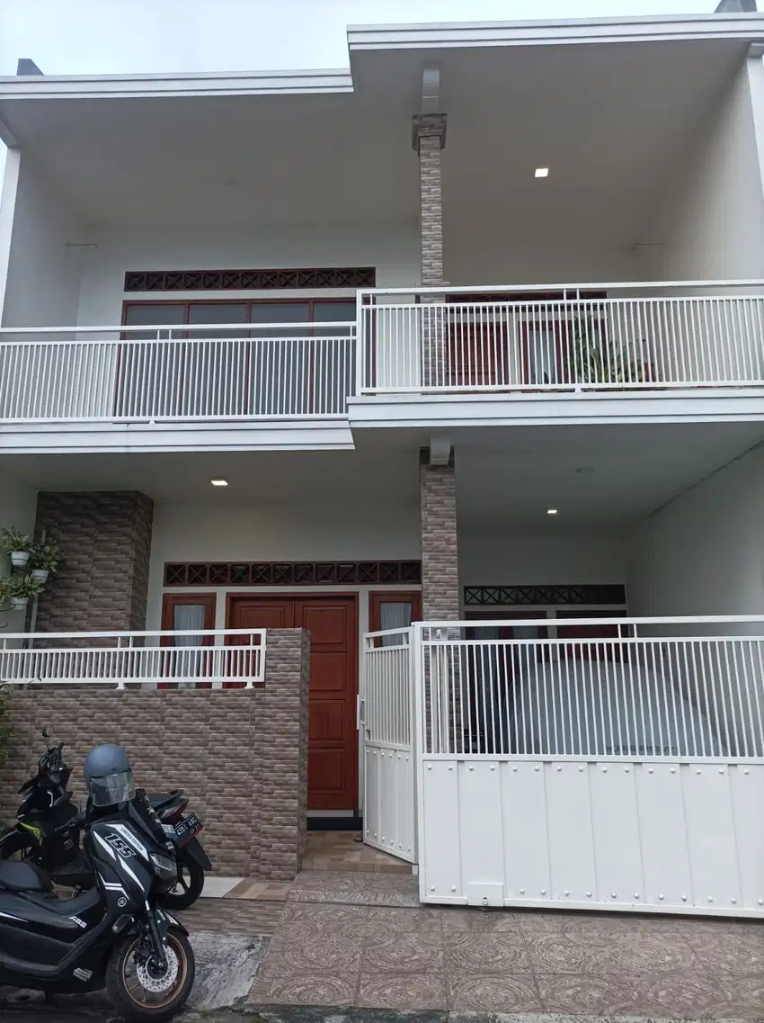 Dijual Cepat Rumah Bagus 2 Lantai di Sawojajar 1 Kota Malang dekat Tol