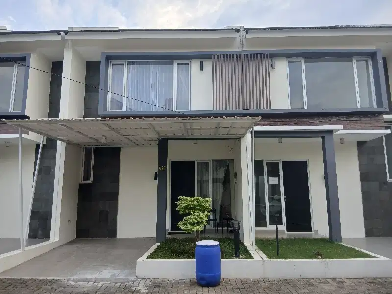 dijual rumah 2 lantai siap huni perbatasan cibubur Griya Neo Alecandra