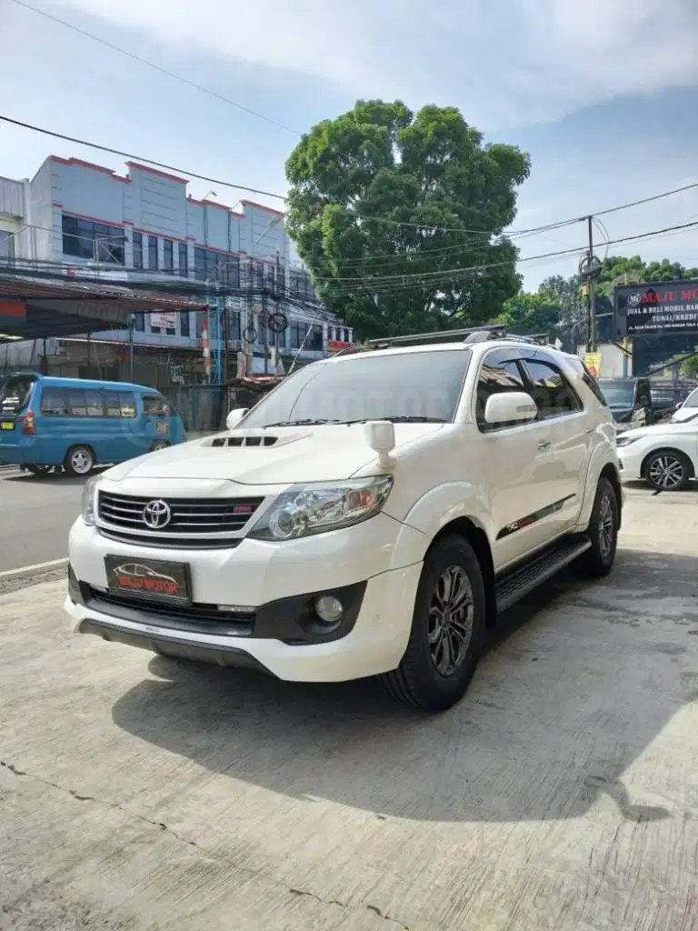 CAKEP! TOYOTA FORTUNER VNT TRD 2015 MATIC