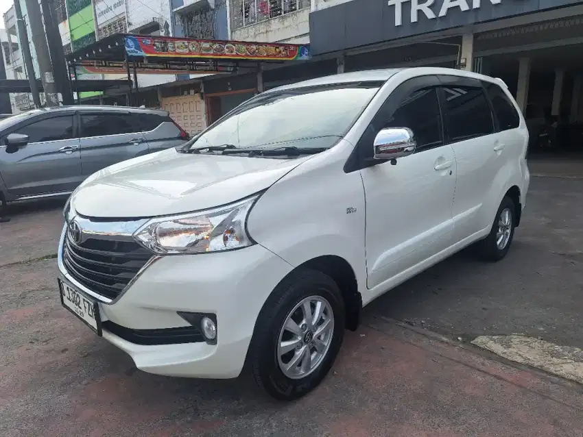 PLAT B AVANZA TIPE G MT MANUAL 2017 PUTIH
