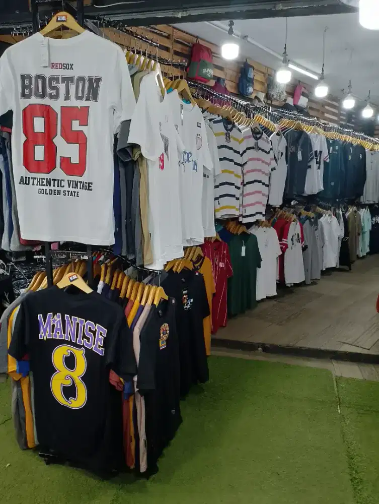 Jual isi toko celana baju kemeja jaket pakaian distro (investasi)