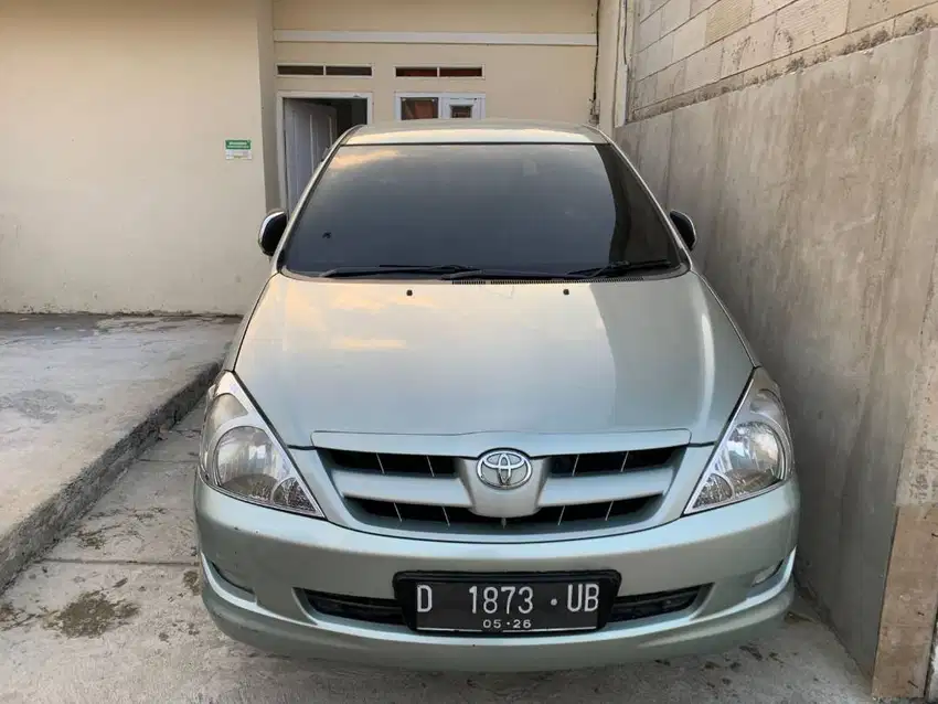 Toyota Kijang Innova 2.0 G MT 2005 Low KM