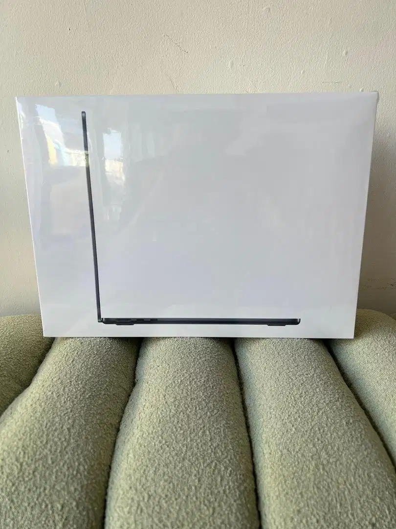 Macbook Air M2 2022 New iBox