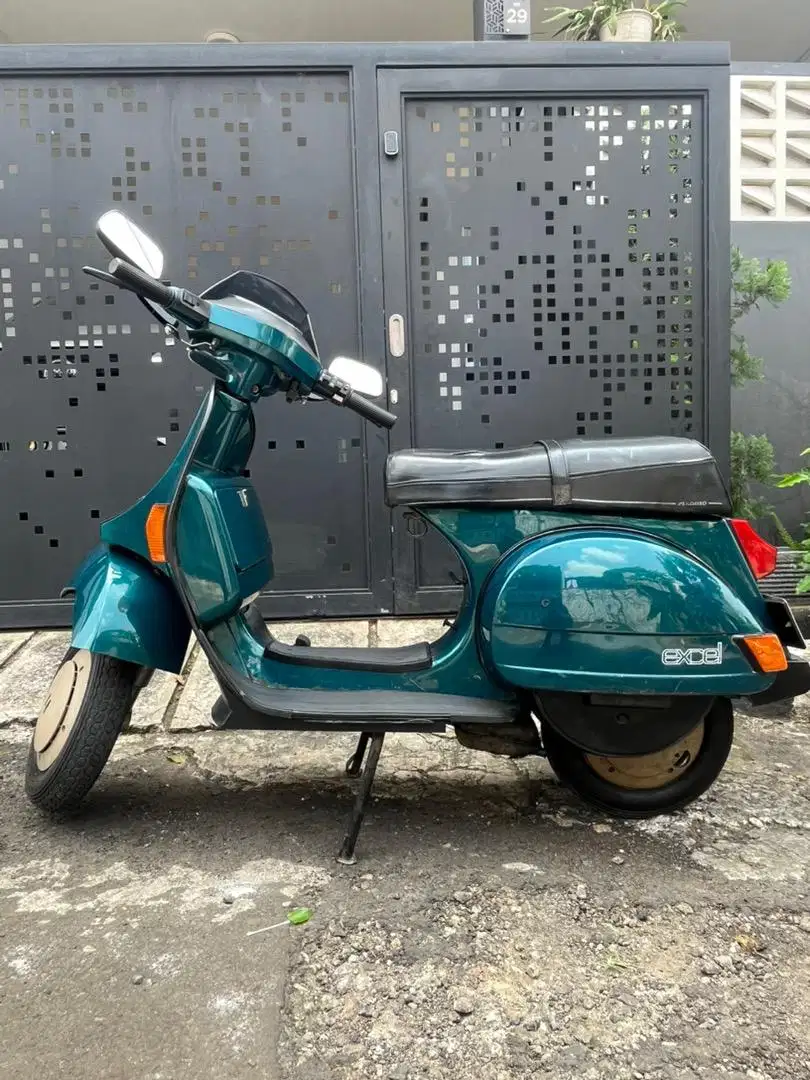 Vespa Excel 2001 Ori Hijau Metalic