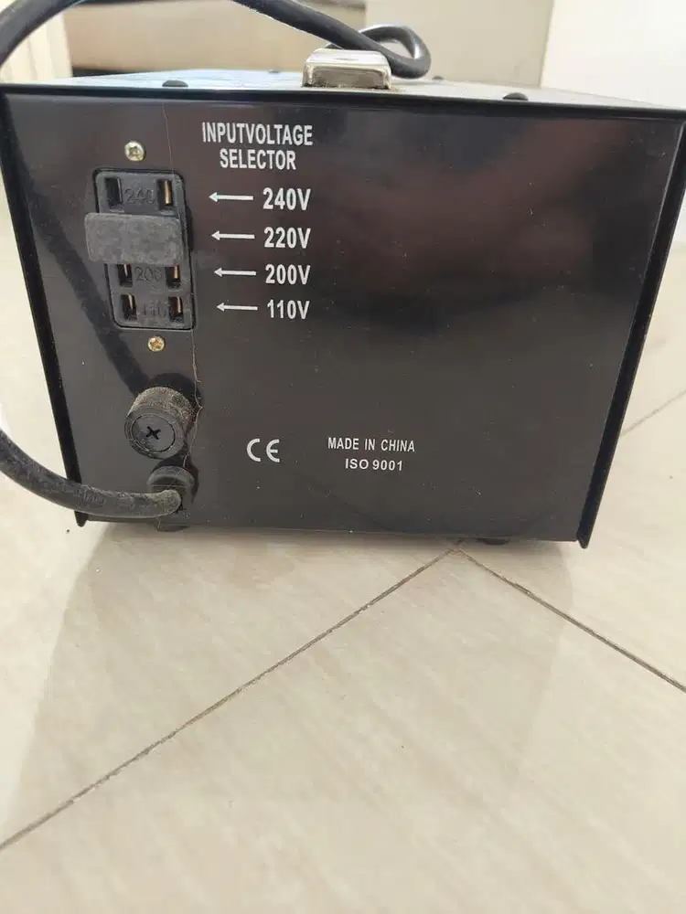 Dijual Step Up & Down Transformer 3000 Watt