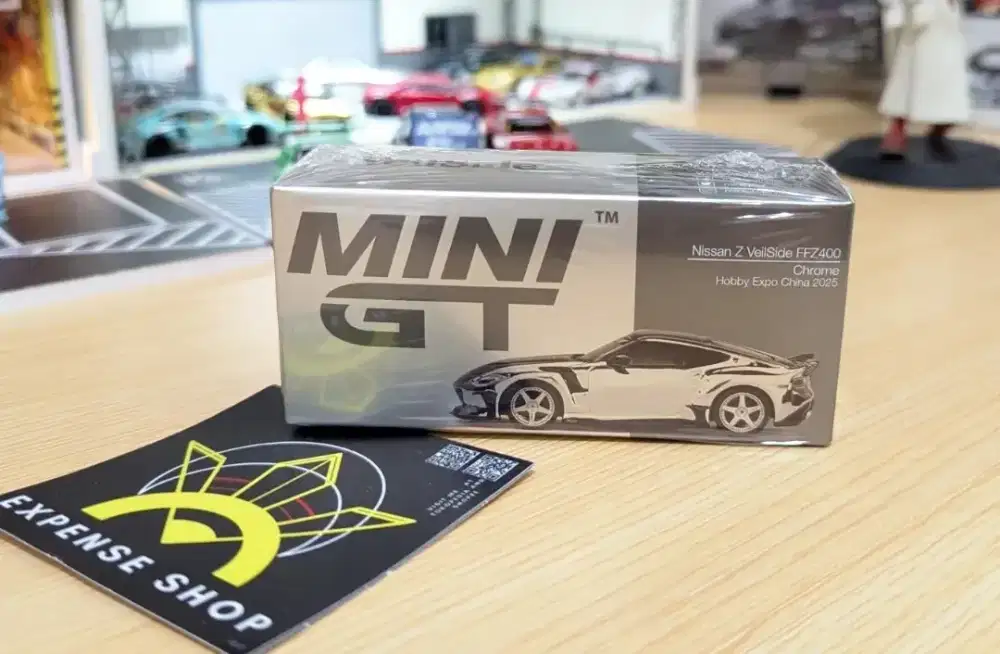 MiniGT Nissan Z Veilside Hobby Expo China Chrome